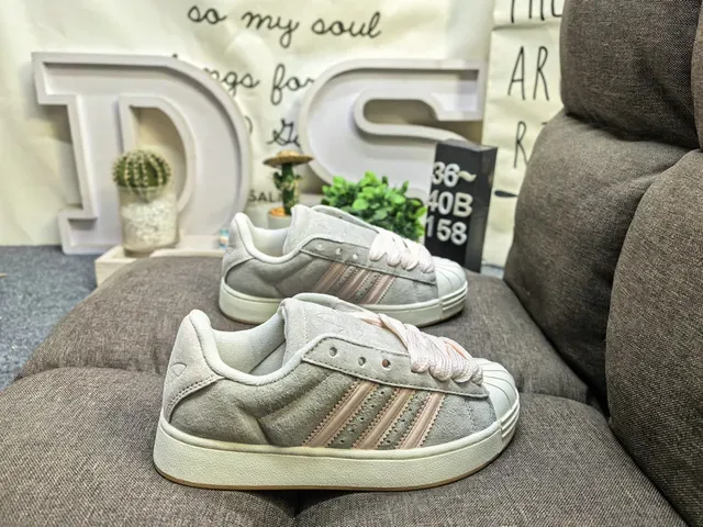 Adidas Superstar Gray Suede Shell-Toe Lifestyle Sneakers 11