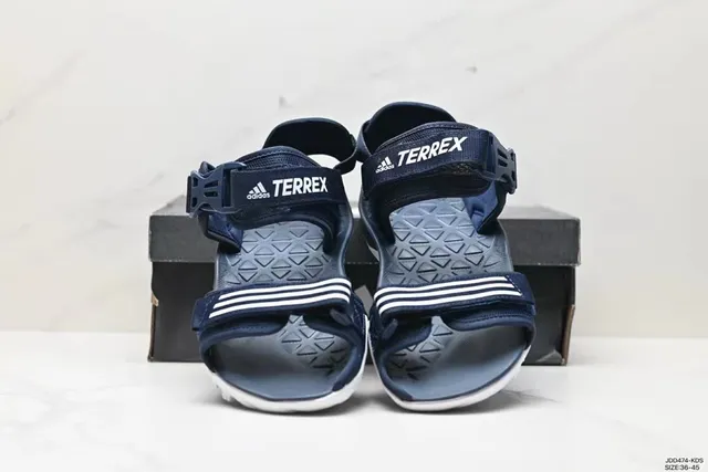 Sandales casuales Adidas Terrex Navy White Multi-Strap Sola Rugged-Lugged 3