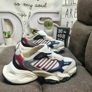 Adidas Track Trainer أبيض بحري قاعدة منحوتة لوح جانبي بثلاث خطوط حذاء رياضي سميك