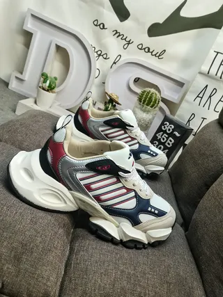 Adidas Track Trainer White Navy Sculpted Sole Three-Stripe Side Panel Chunky Sneakers 9