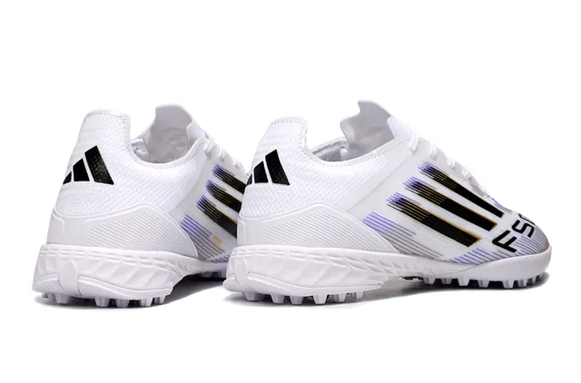 Adidas أبيض أسود منخفض القطعة مواد صناعية علوية رسم بياني لوحة جانبية مخططة أحذية كرة القدم للعشب 5