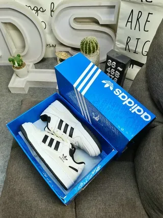 Adidas White Black Low-Top Clean Silhouette Lifestyle Sneakers 3