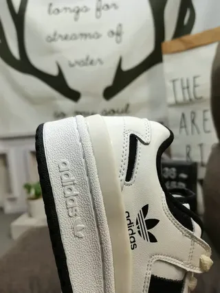 Adidas White Black Low-Top Clean Silhouette Lifestyle Sneakers 4