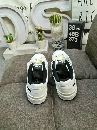 Adidas White Black Low-Top Clean Silhouette Lifestyle Sneakers 8