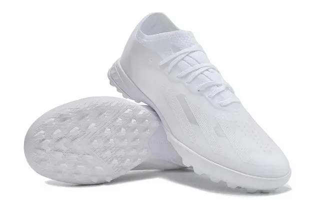 Adidas Chaussures de football avec empeine de knit monocromo blanc pour turf 4