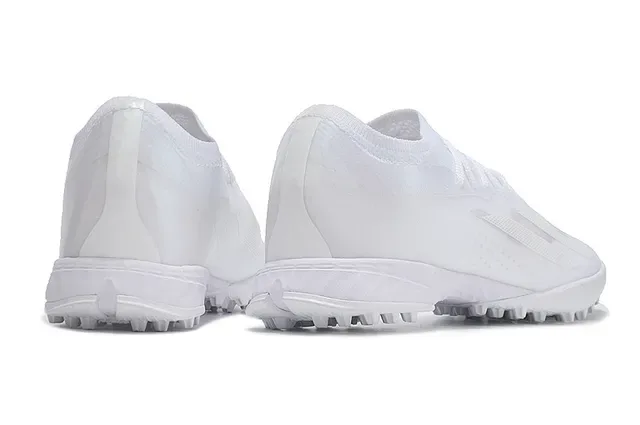Adidas Chaussures de football avec empeine de knit monocromo blanc pour turf 5
