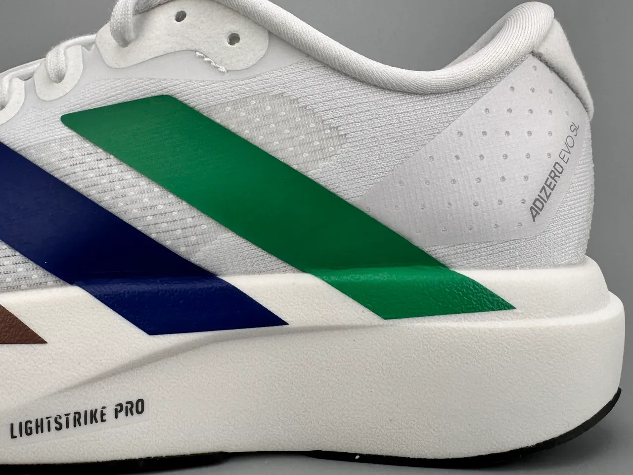 Adidas White Multicolor Engineered Mesh Upper Three-Color Diagonal Stripes Running Shoes 7