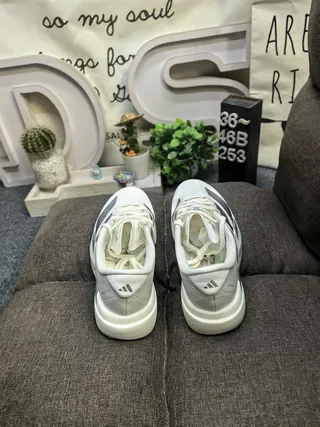 Adidas White Silver Mesh Upper Sculpted Midsole Lifestyle Sneakers 8