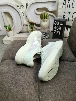 Adidas White Silver Sculpted Midsole Engineered Mesh Upper Lifestyle Sneakers 6