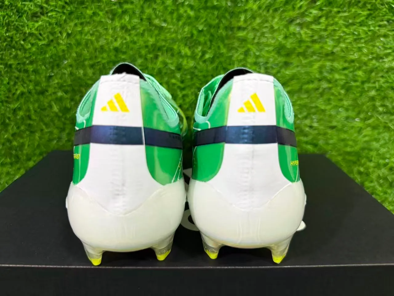 Adidas X Speedportal أخضر نعناع متلألئ أرض صلبة أحذية كرة القدم 5