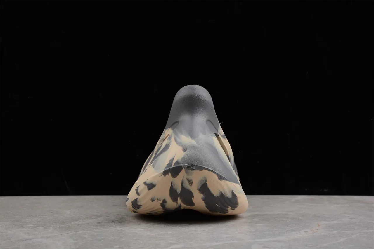 Adidas Yeezy Foam Runner Marbled Gray Beige Lifestyle Sneaker 5