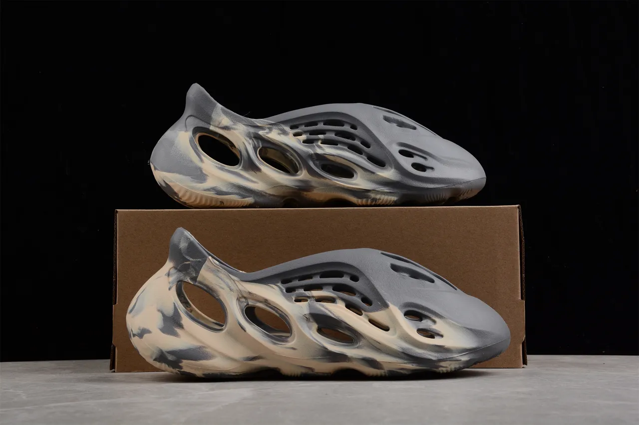 Adidas Yeezy Foam Runner Marbled Gray Beige Lifestyle Sneaker 10