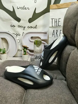 Adidas Yeezy Slide Black and White Slippers 6