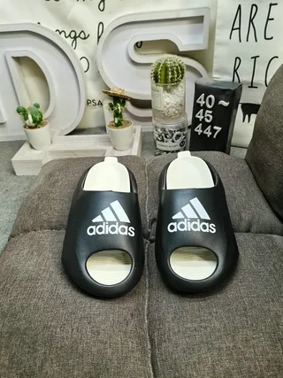 Adidas Yeezy Slide Black and White Slippers 10
