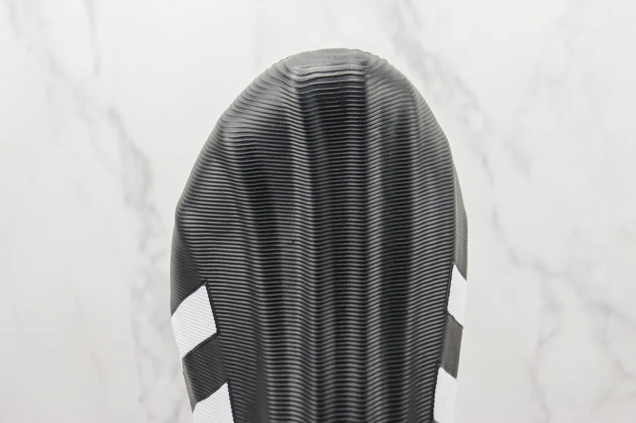 Adidas Yeezy Slide Black White Lifestyle Sneakers 3