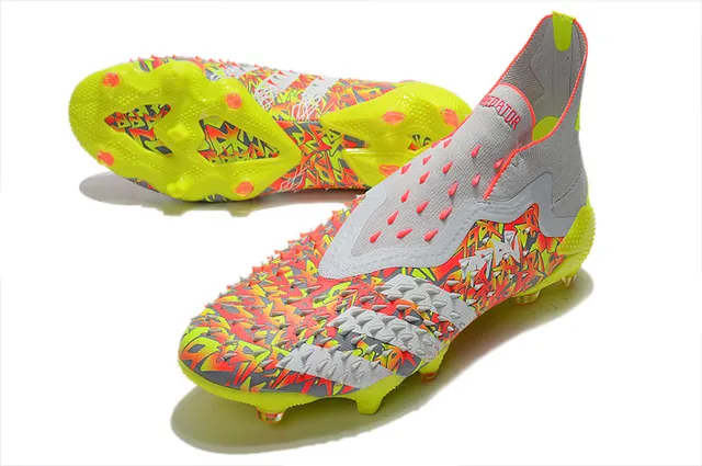 Adidas Chaussures de football jaune multicolore haut ajustement chaussette partie supérieure lacets asymétriques terrain ferme 8