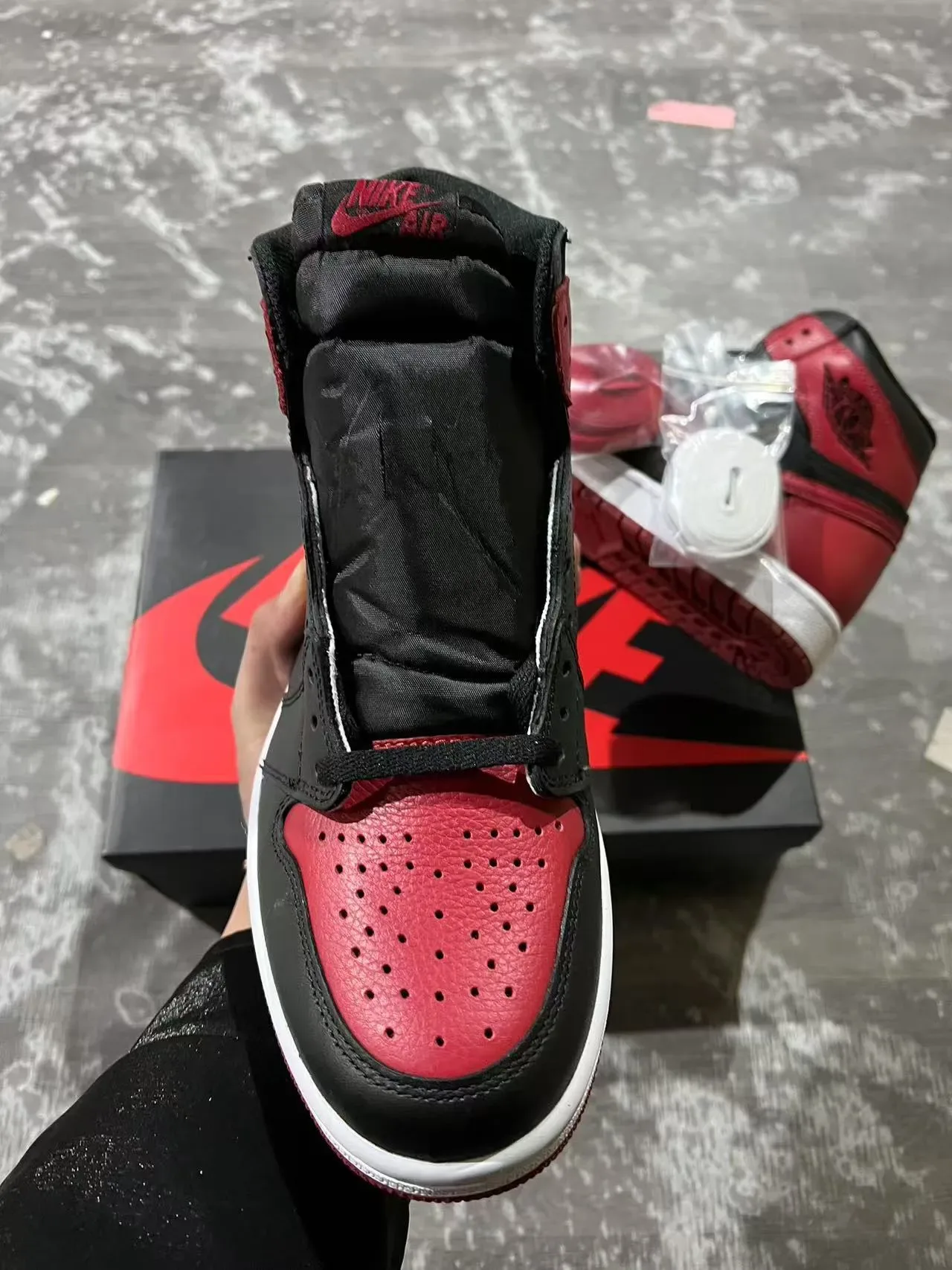 Air Jordan 1 Black University Red Chaussures de basketball 3