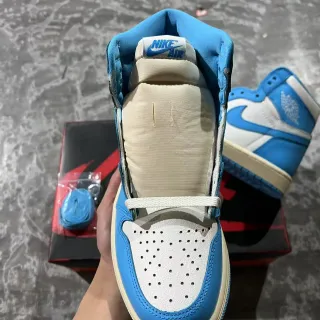 Air Jordan 1 Blue Beige High-Top Leather-Paneled Basketball Shoes