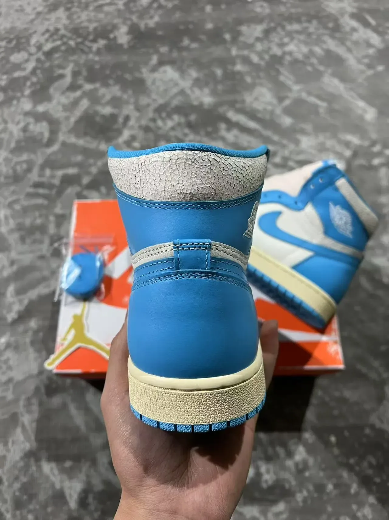 Air Jordan 1 Azul Branco Tênis de Basquete Alto Couro e Sintético 8