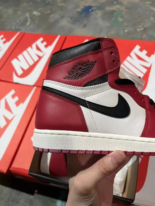 Air Jordan 1 Borgonha Branco Preto Tênis de Basquete 6
