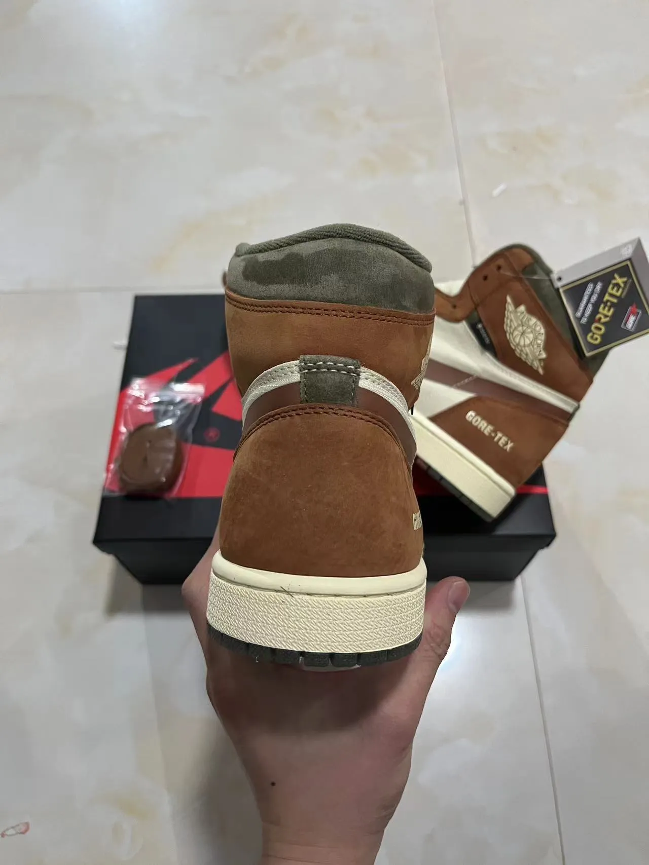 Air Jordan 1 High GORE-TEX Brown Olive Basketball Shoes 9