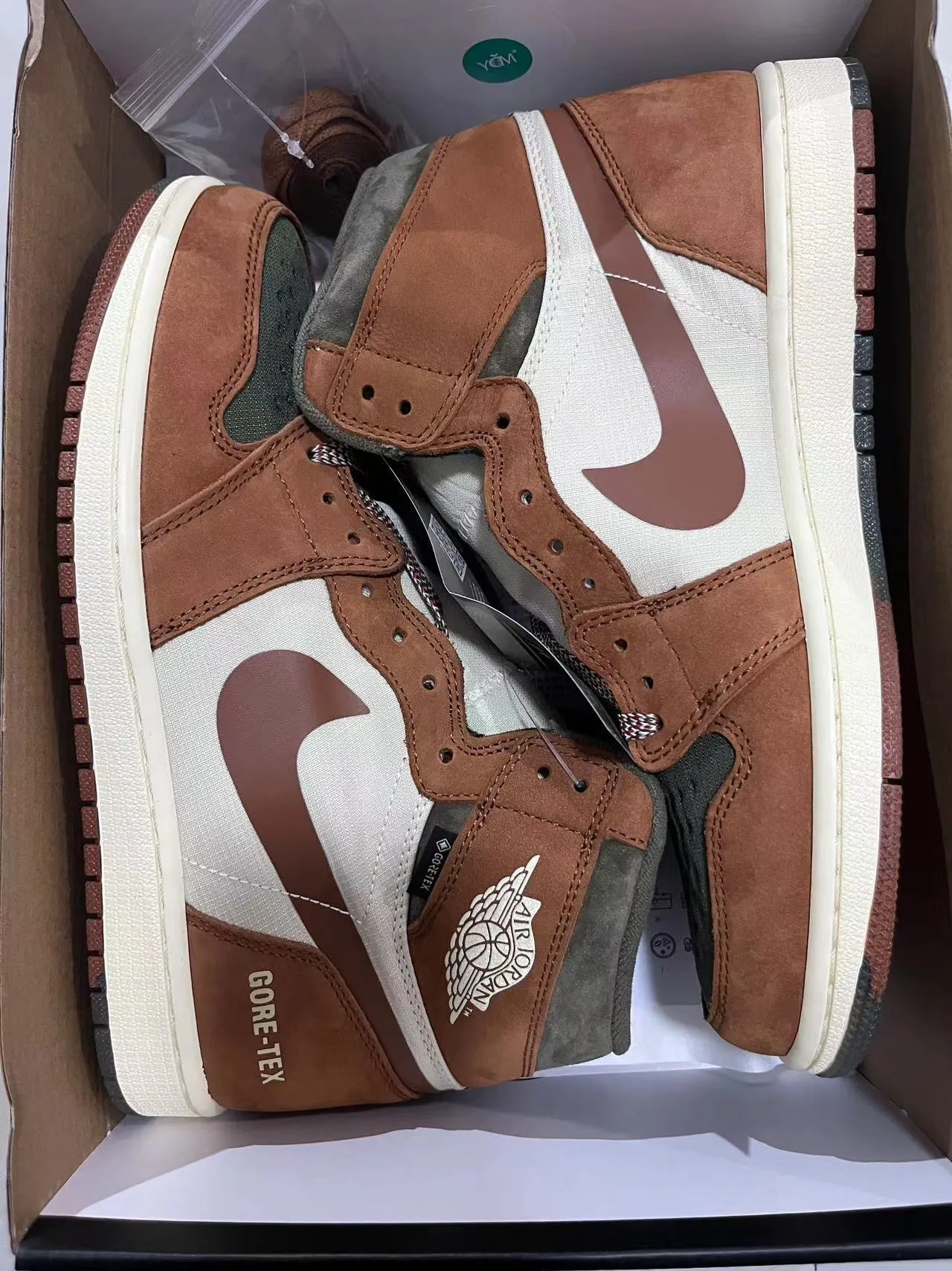 Air Jordan 1 High GORE-TEX Brown Olive Basketball Shoes 12