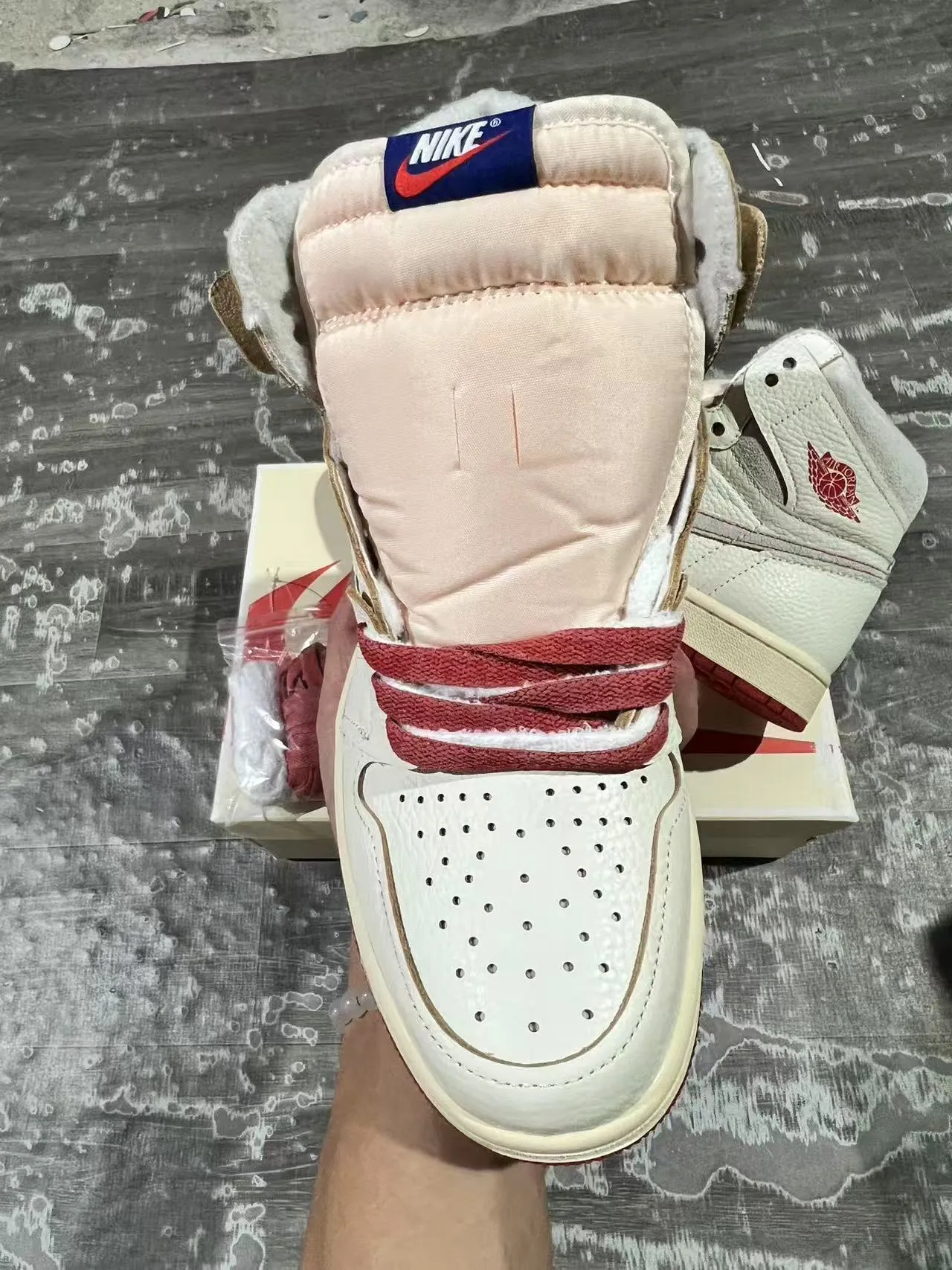 Air Jordan 1 High Off-White Red Sole Basketball Shoes 4
