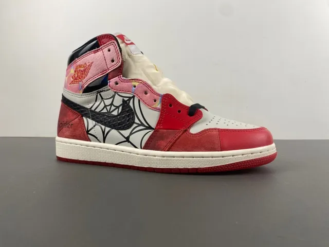 Air Jordan 1 Spider-Man Collaboration Red White Black Basketball Shoes 13
