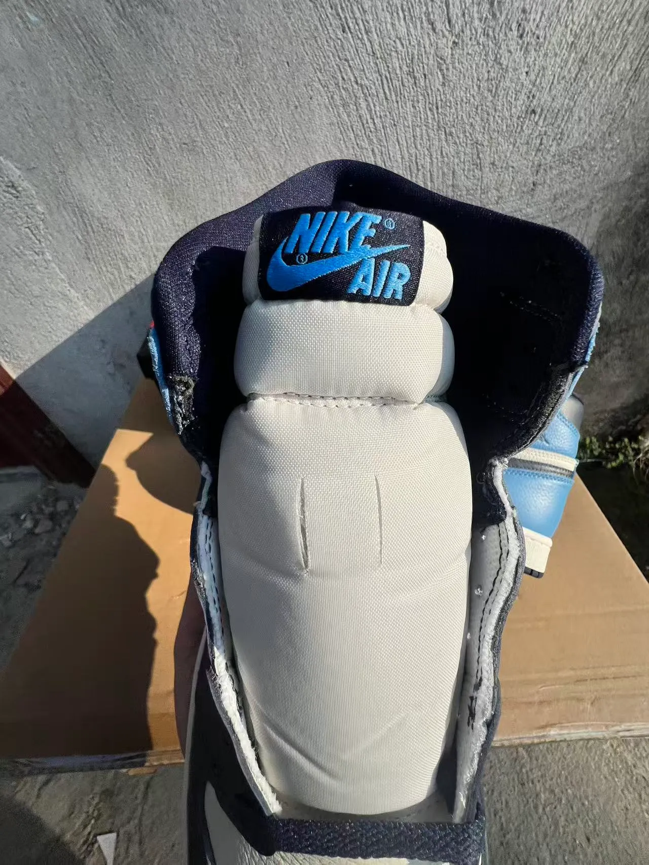 Air Jordan 1 White Blue High-Top Leather-Paneled Basketball Shoes 4