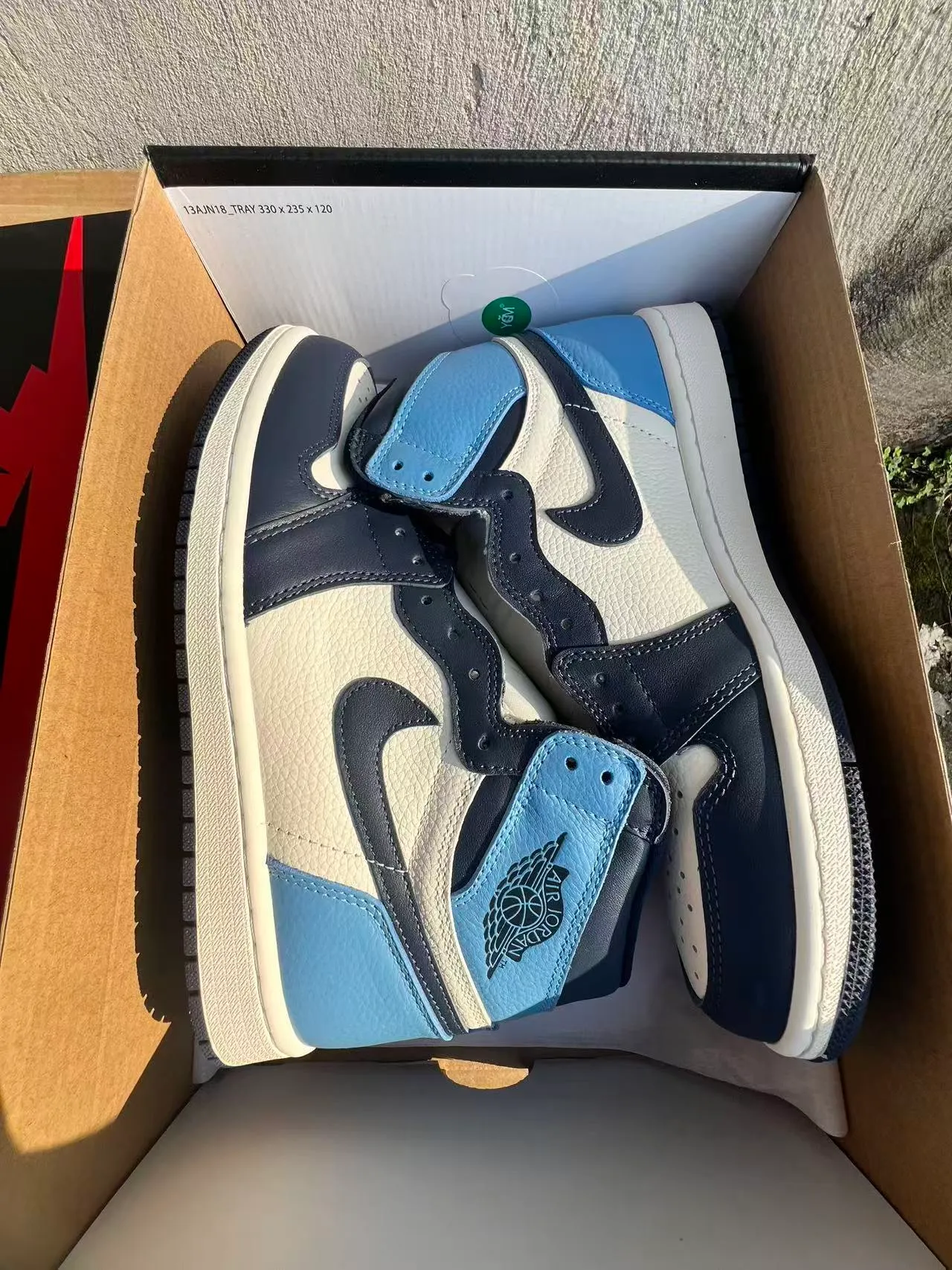 Air Jordan 1 White Blue High-Top Leather-Paneled Basketball Shoes 9
