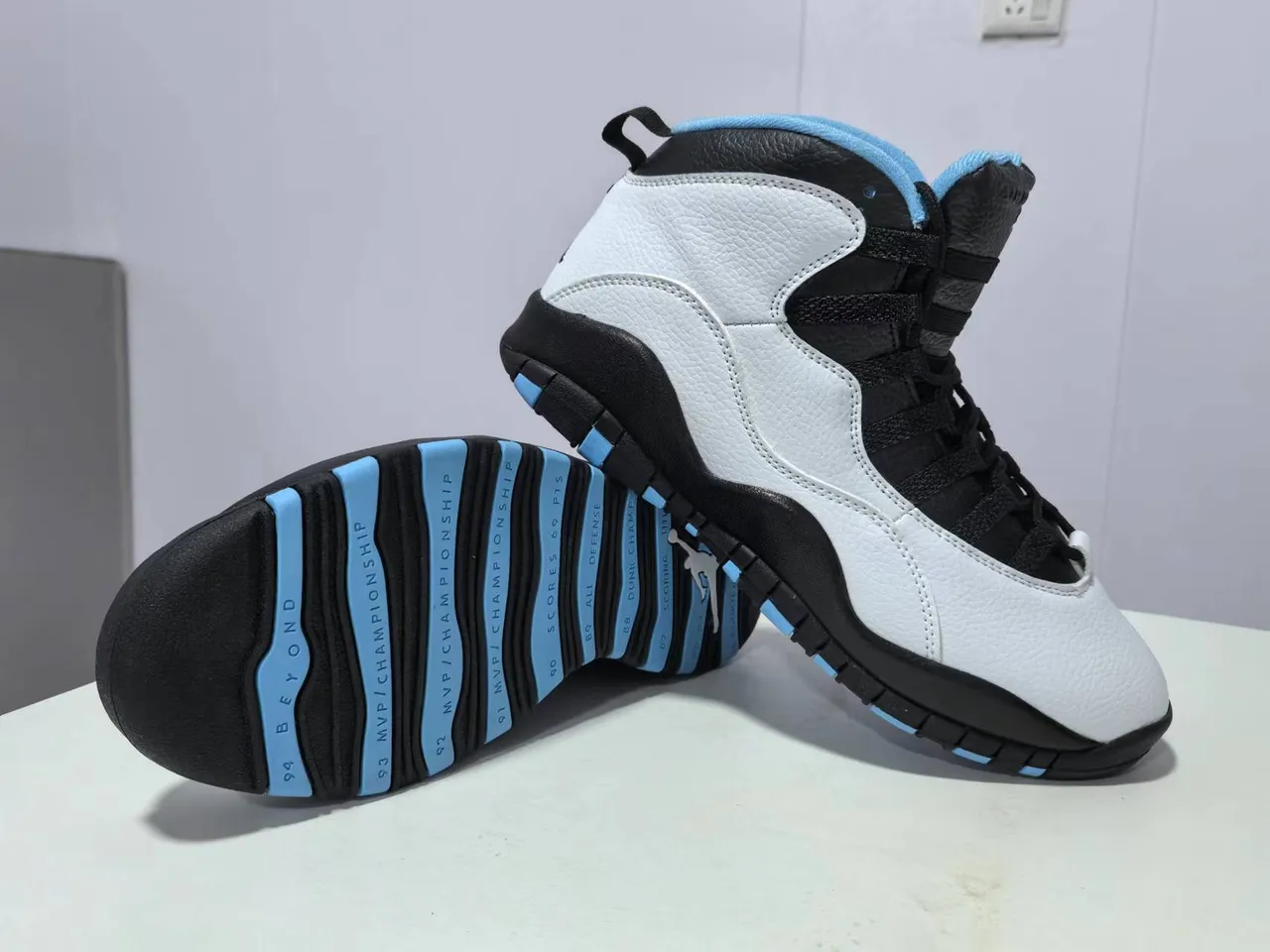 Air Jordan 10 White Black Light Blue Basketball Shoes 4