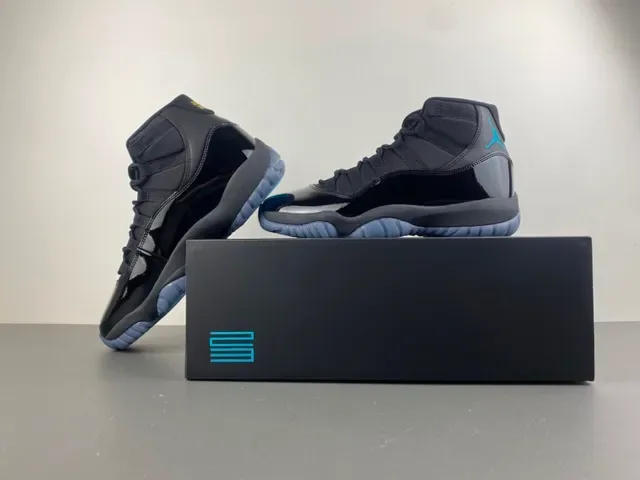 Air Jordan 11 حذاء كرة السلة أسود وتركواز جلد باترنت 14