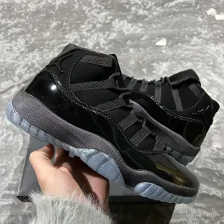 Air Jordan 11 Black Patent Leather High-Top Basketball Shoes
