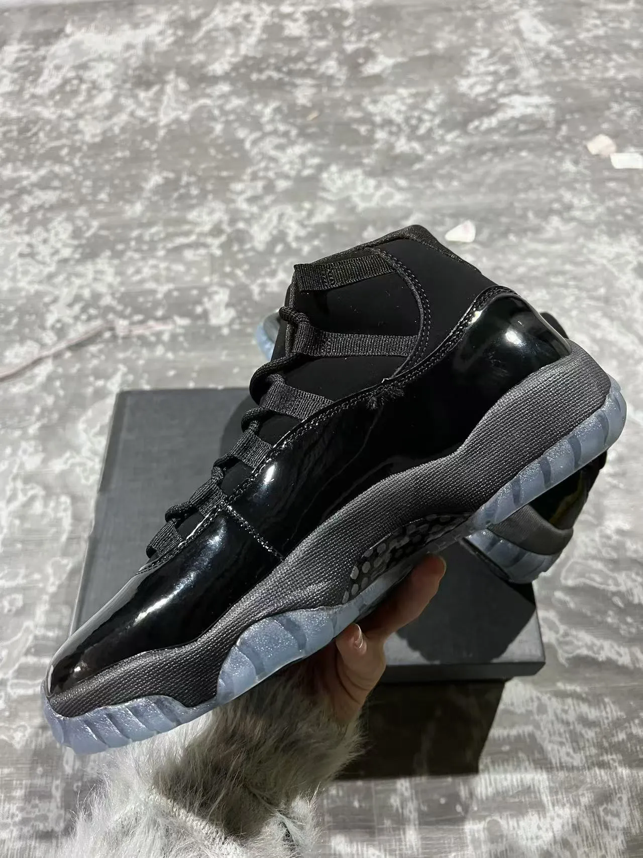 Air Jordan 11 Black Patent Leather High-Top Basketball Shoes 5