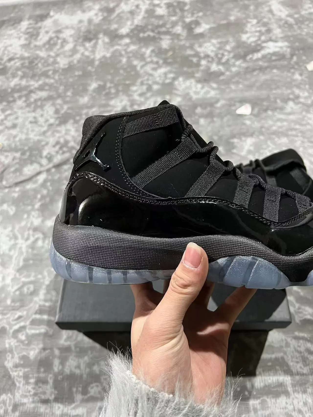 Air Jordan 11 Black Patent Leather High-Top Basketball Shoes 7
