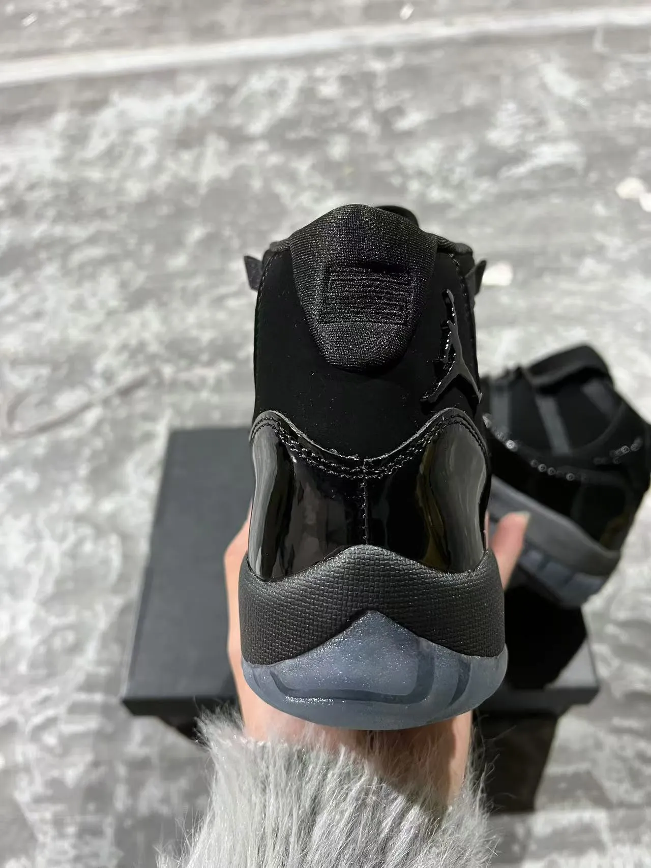 Air Jordan 11 Black Patent Leather High-Top Basketball Shoes 8