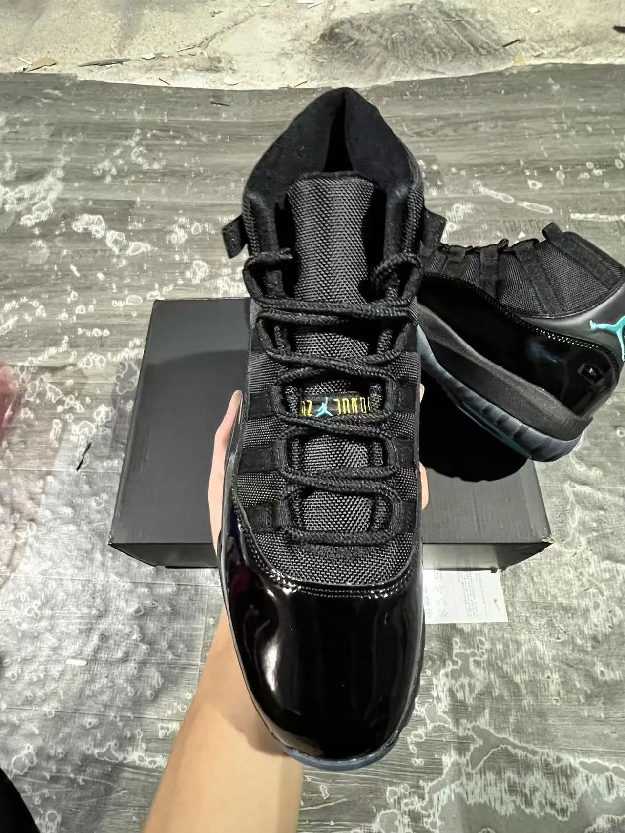 Air Jordan 11 Black Turquoise Jumpman Basketball Shoes 3