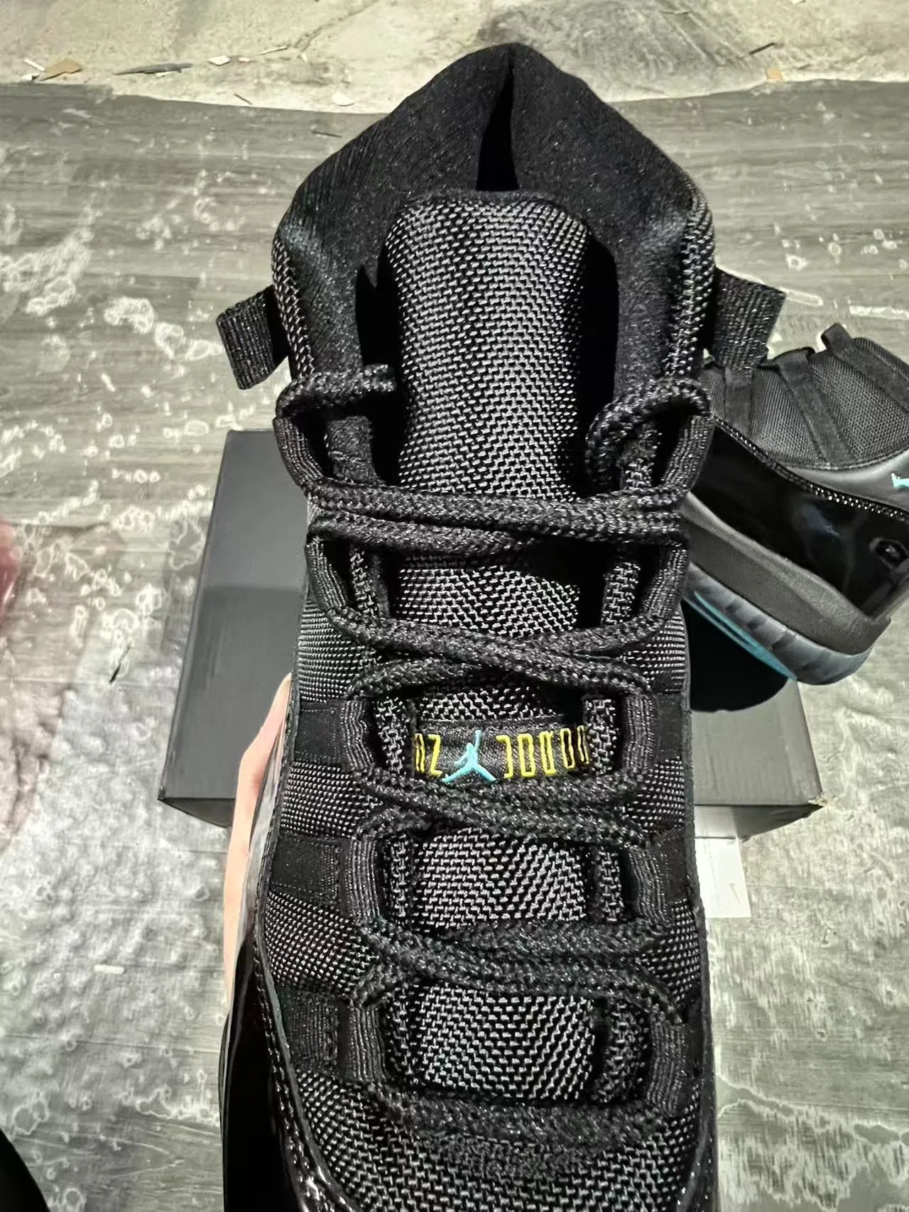 Air Jordan 11 Black Turquoise Jumpman Basketball Shoes 4