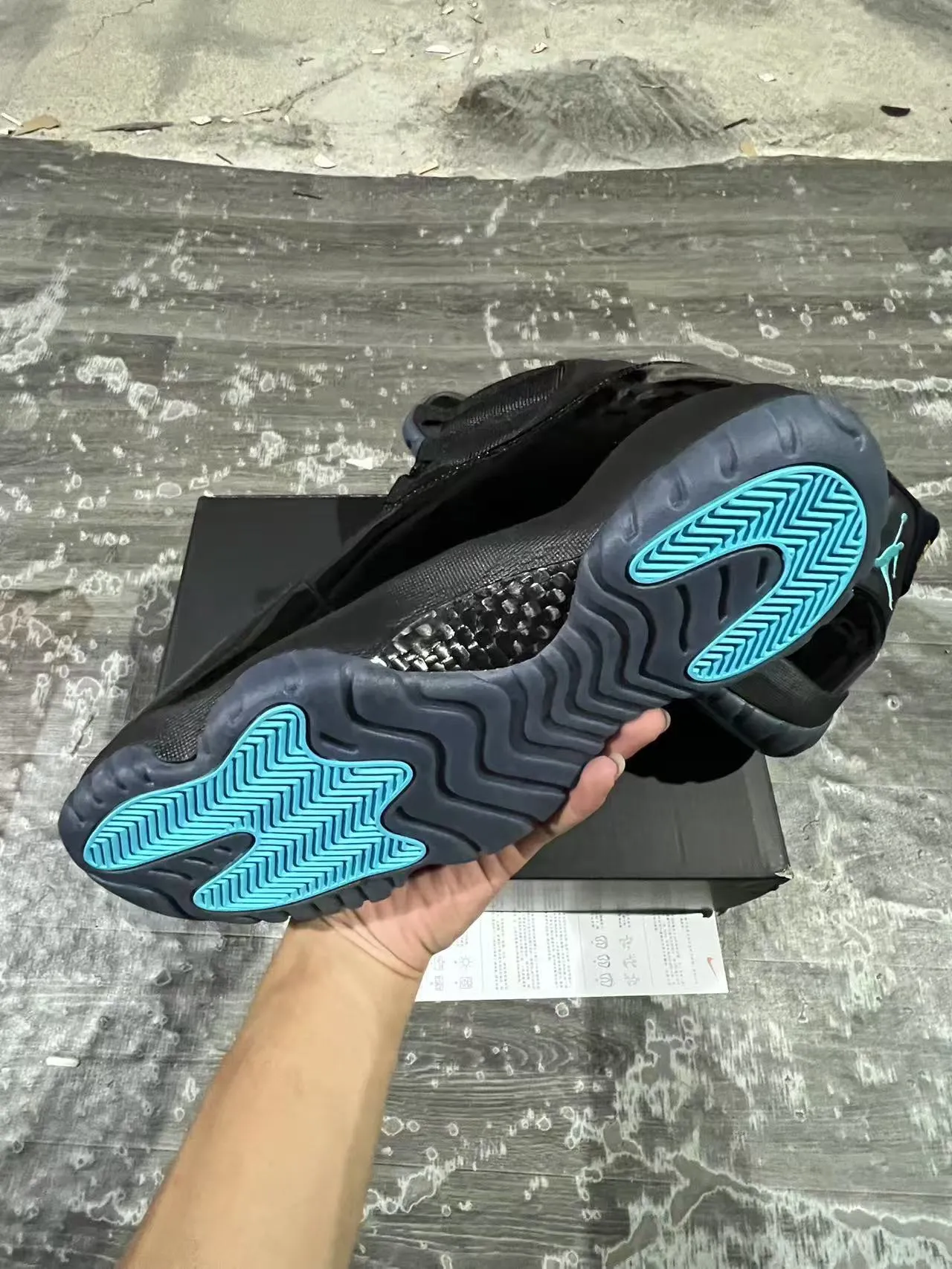 Air Jordan 11 Black Turquoise Jumpman Basketball Shoes 6