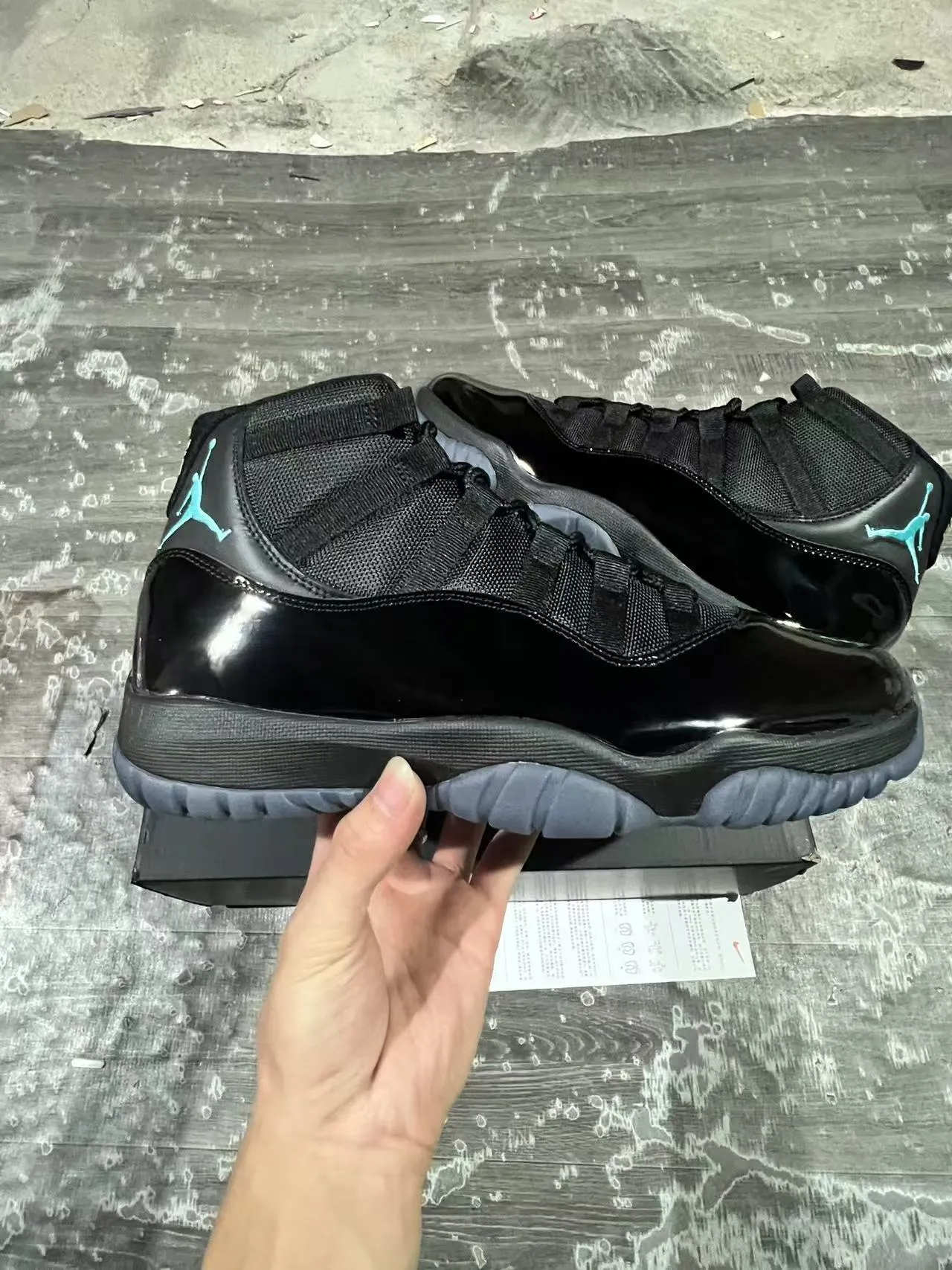 Air Jordan 11 Black Turquoise Jumpman Basketball Shoes 7