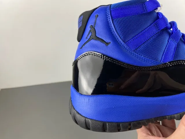 Air Jordan 11 Royal Blue and Black Patent Leather Basketball Shoes 2