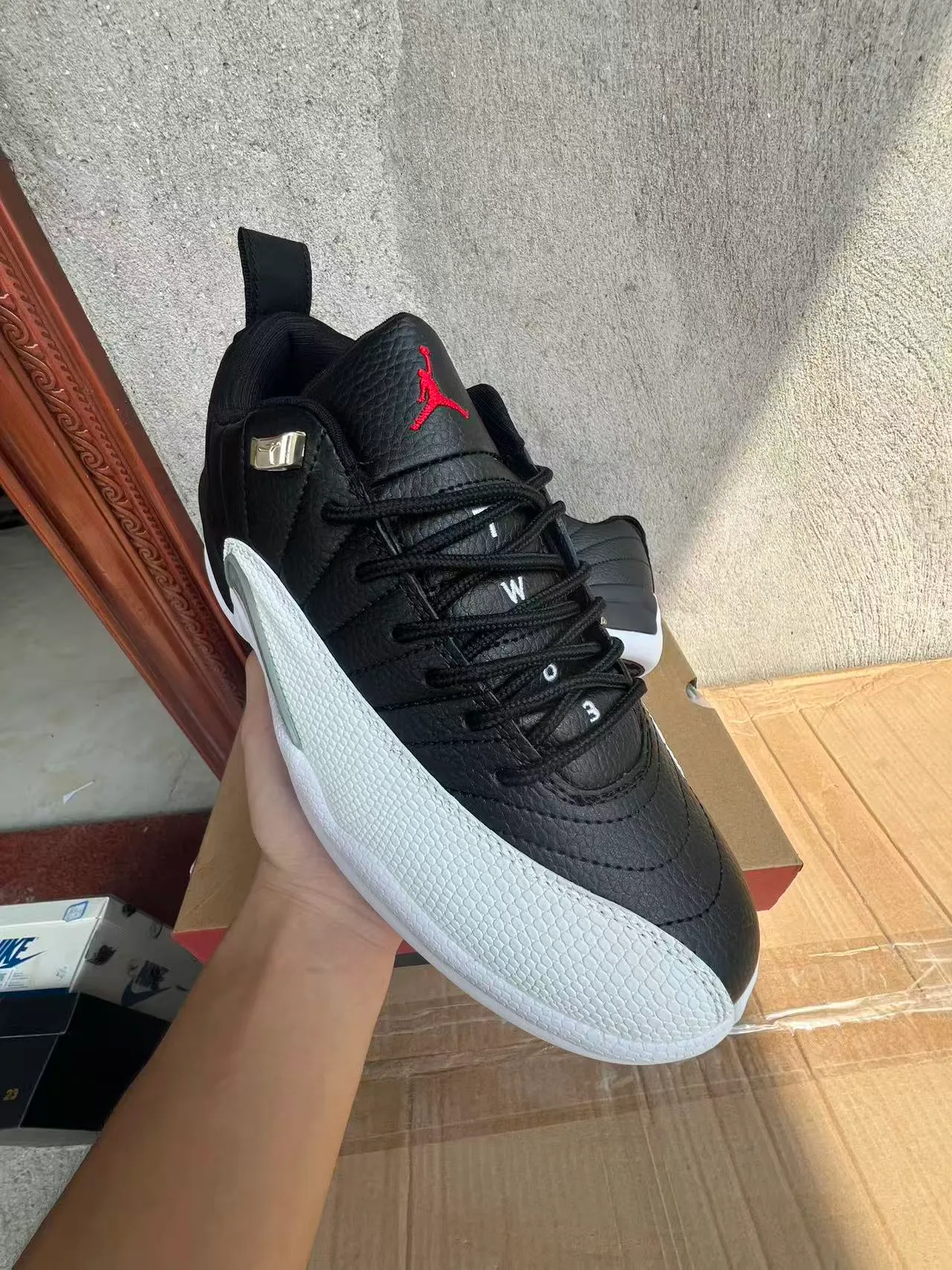 Air Jordan 12 Black White Gray Basketball Shoes 2