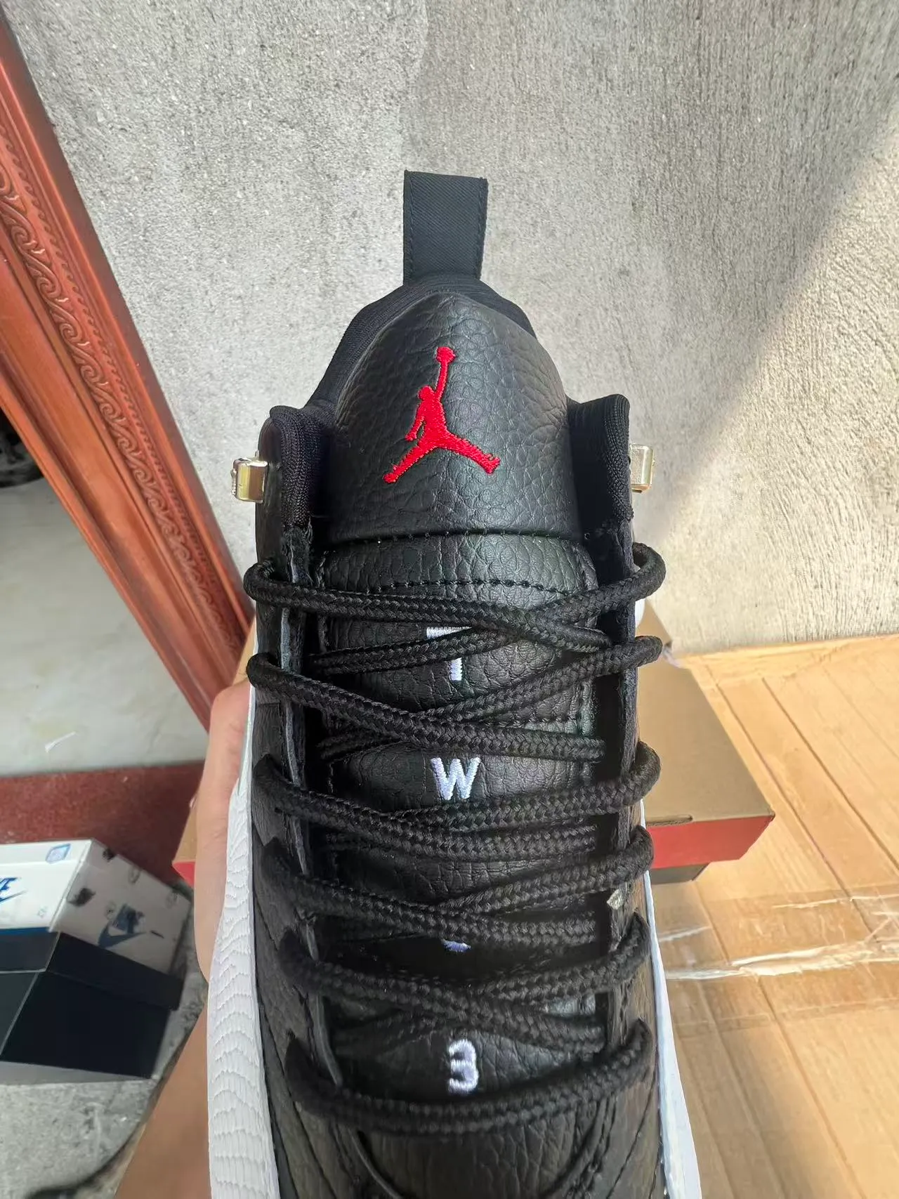 Air Jordan 12 Black White Gray Basketball Shoes 4