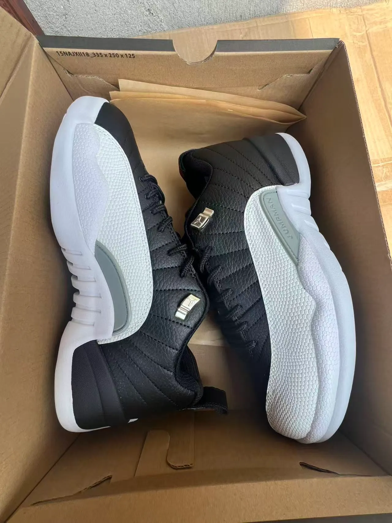 Air Jordan 12 Black White Gray Basketball Shoes 9