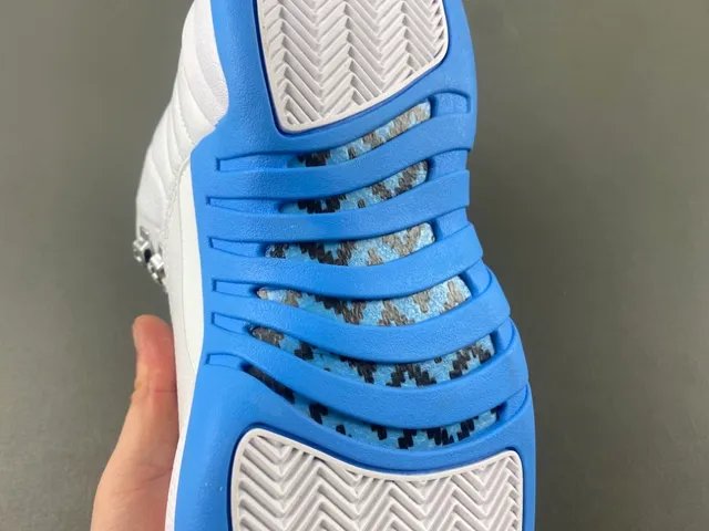Air Jordan 12 White and Blue Basketball Shoes 8