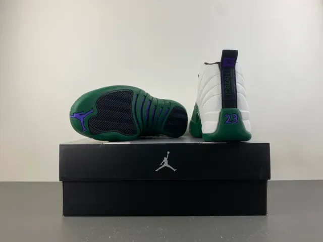 Air Jordan 12 सफेद हरे बास्केटबॉल जूते 17