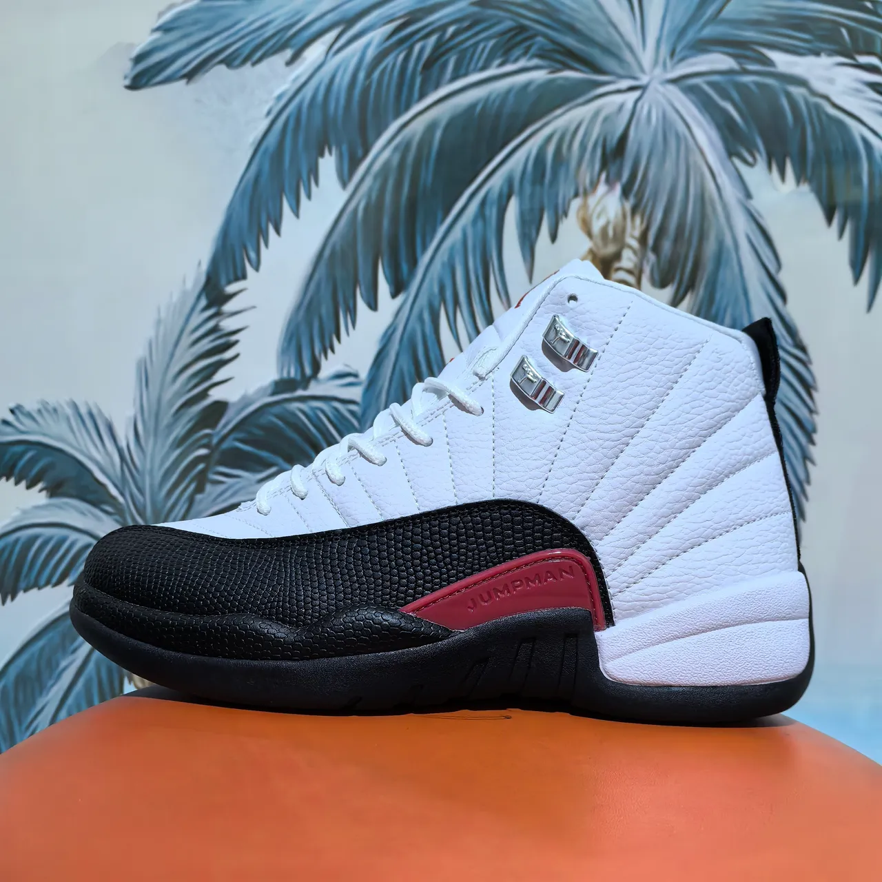 Tênis de basquete Air Jordan 12 pele de cobra branco e roxo 15