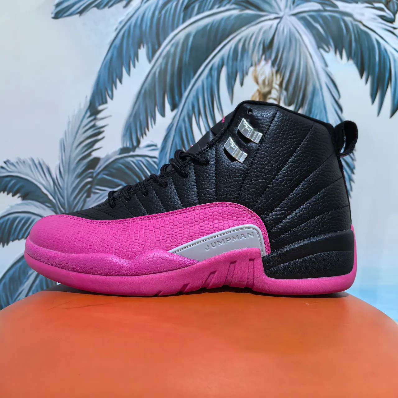 Tênis de basquete Air Jordan 12 pele de cobra branco e roxo 22