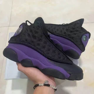 Air Jordan 13 Tênis de Basquete Preto e Roxo