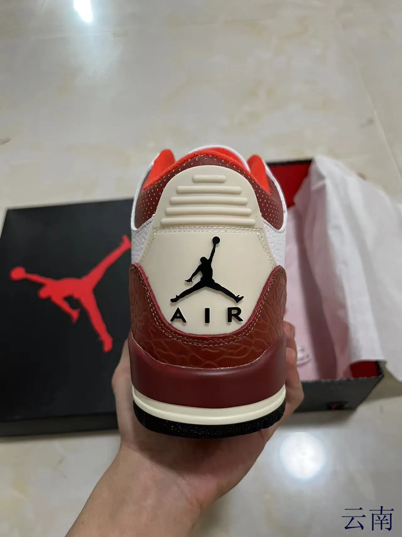 Air Jordan 3 Branco Vermelho Elefante Tênis de Basquete 7